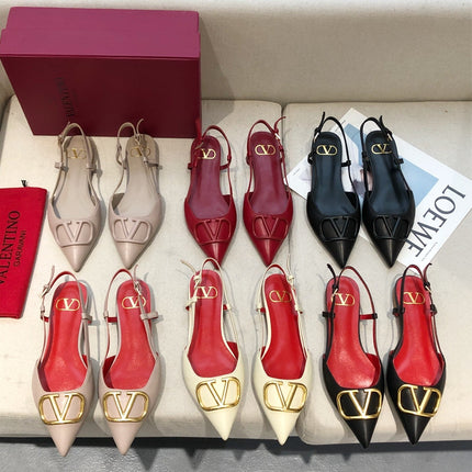 VLOGO SIGNATURE LIGHT PINK CALFSKIN FLAT SLINGBACK PUMP