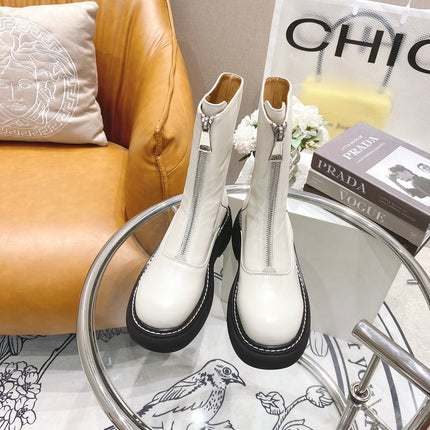 BOTTEGA VENETA 26S ZIP-UP ANKLE BOOTS IN OFF WHITE CALFSKIN
