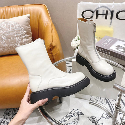 BOTTEGA VENETA 26S ZIP-UP ANKLE BOOTS IN OFF WHITE CALFSKIN