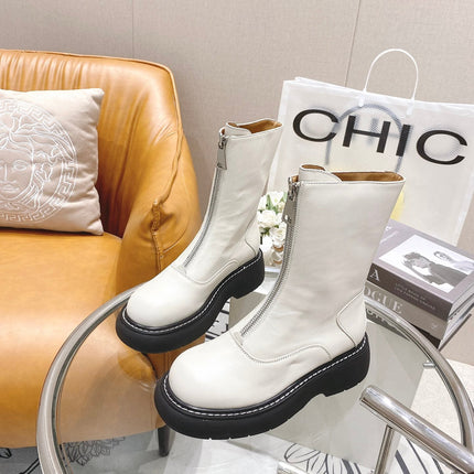 BOTTEGA VENETA 26S ZIP-UP ANKLE BOOTS IN OFF WHITE CALFSKIN