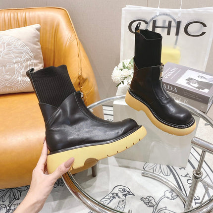 BOTTEGA VENETA 26S PLATFORM ANKLE BOOTS IN BLACK KNIT FABRIC AND CALFSKIN