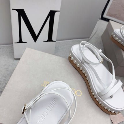 JIMMY CHOO 26S FLATFORM SANDALS 50 MM IN WHITE CALFSKIN WITH PEARLS