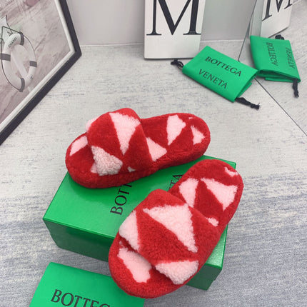 BOTTEGA VENETA 26S PLATFORM SLIDES IN RED MIX PINK SHEARLING