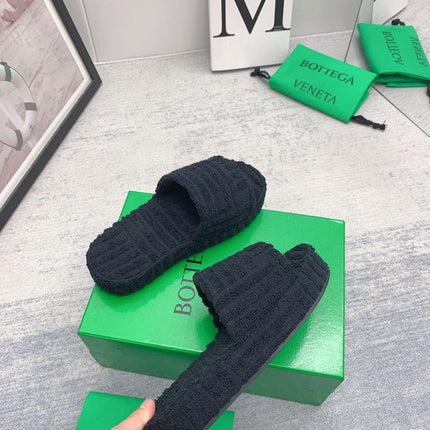 BOTTEGA VENETA 26S SLIDES IN BLACK FABRIC