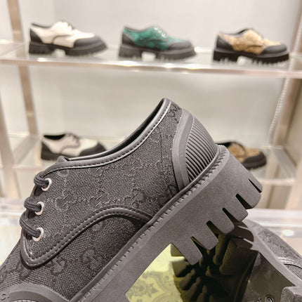 GUCCI 26S LACE-UP SHOES IN BLACK GG CANVAS