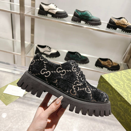 GUCCI 26S LACE-UP SHOES IN BLACK VELVET STYLE 4