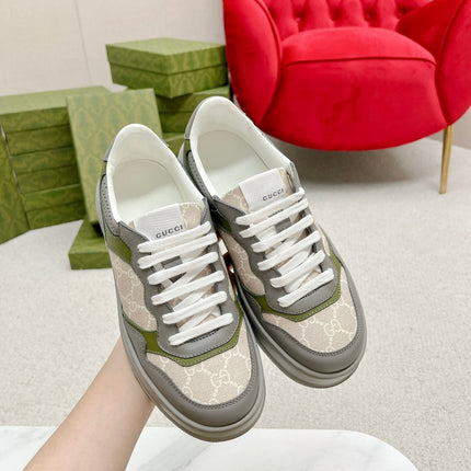 GG TRAINER GRAY AND CREAMY WHITE CALFSKIN
