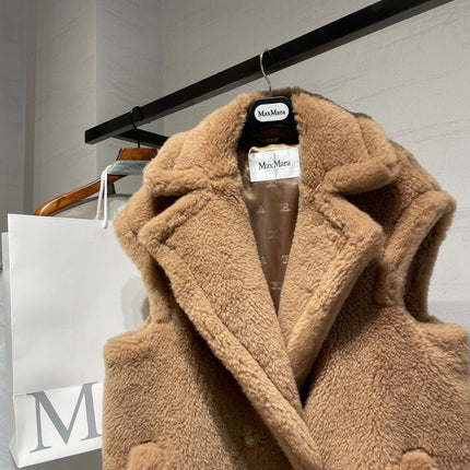 MAX MARA 25S SLEEVELESS TEDDY VEST 89550
