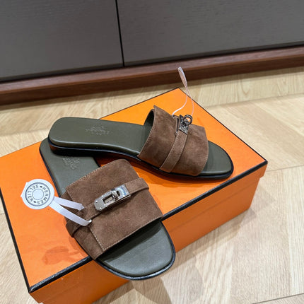 GABRIEL SANDAL LIGHT BROWN SUEDE