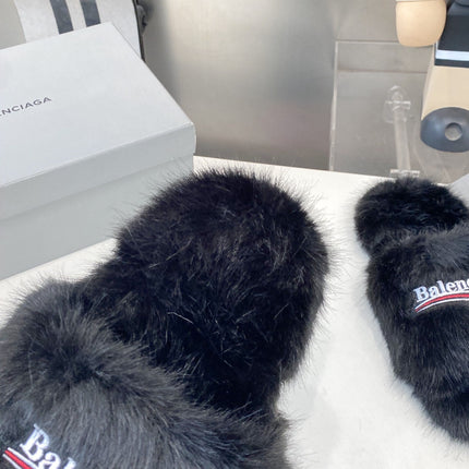 BALENCIAGA 25S FUR SLIPPERS IN BLACK FAUX SHEARLING