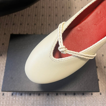 BOTTEGA VENETA 26S FLAT MULES IN CREAM WHITE LAMBSKIN