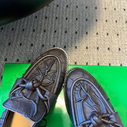 BOTTEGA VENETA 26S LOAFERS IN CHOCOLATE BROWN LAMBSKIN