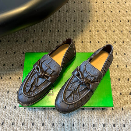 BOTTEGA VENETA 26S LOAFERS IN CHOCOLATE BROWN LAMBSKIN