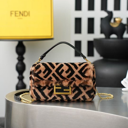 FENDI MINI BAGUETTE 20 IN BROWN FF SHEARLING