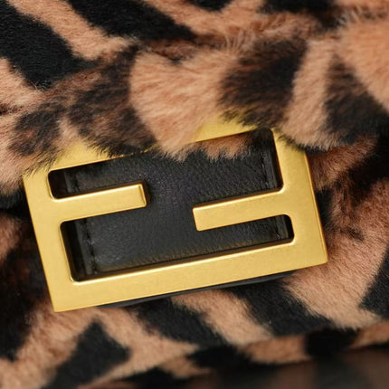 FENDI MINI BAGUETTE 20 IN BROWN FF SHEARLING