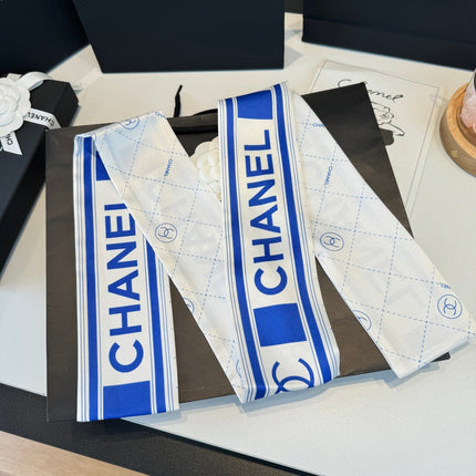CHANEL 26S TWILLY SCARF 120 IN SILK 395862