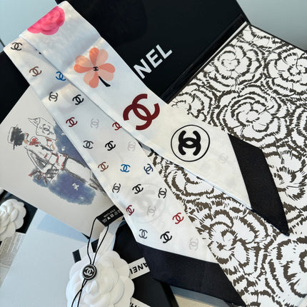 CHANEL 26S TWILLY SCARF 120 IN SILK 351039