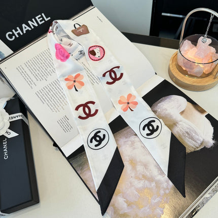 CHANEL 26S TWILLY SCARF 120 IN SILK 351039