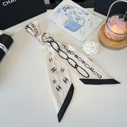 CHANEL 26S TWILLY SCARF 120 IN SILK 395882