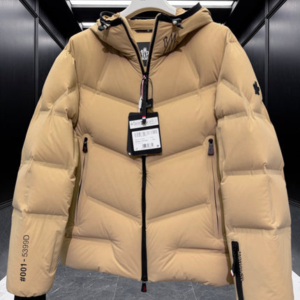 MONCLER 25S DOWN JACKET 426