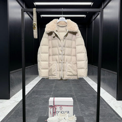 MONCLER 26S DOWN JACKET 784