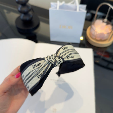 DIOR 26S PADDED HEADBAND IN WHITE AND BLACK FABRIC 511967