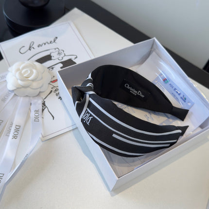 DIOR 26S HEADBAND IN BLACK AND WHITE FABRIC 503047