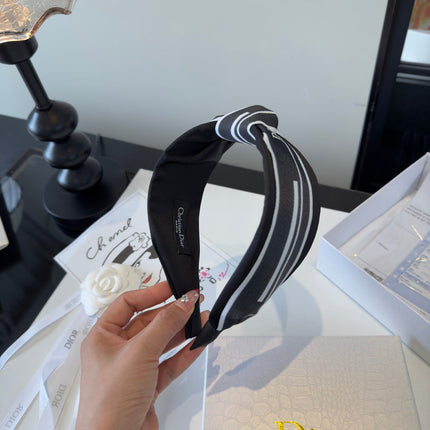 DIOR 26S HEADBAND IN BLACK AND WHITE FABRIC 503047