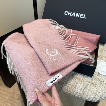 CHANEL 26S SCARF 180 IN CASHMERE 509061