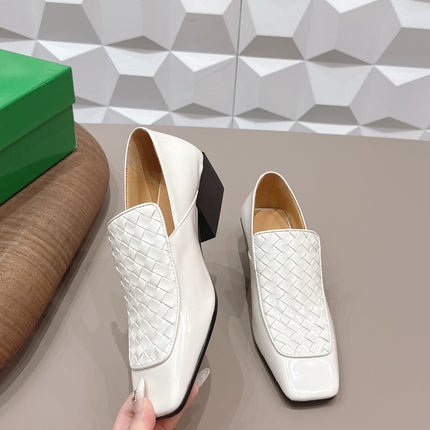 BOTTEGA VENETA 26S VENTURA LOAFERS 40 MM IN WHITE INTRECCIATO CALFSKIN