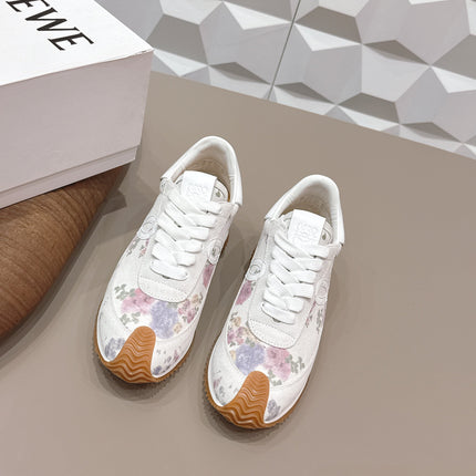 LOEWE 26S FLOW RUNNER SNEAKER IN WHITE FLORAL PATTERN SUEDE AND CALFSKIN