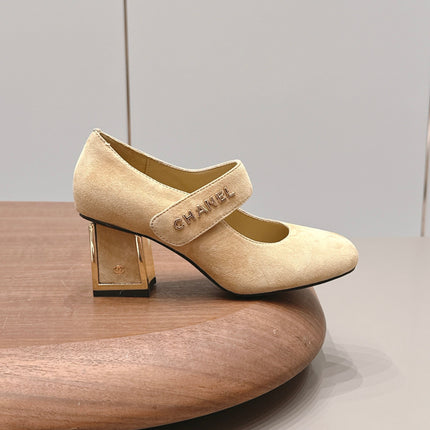 CHANEL 26S MARY JANE BLOCK HEEL PUMPS 80 MM IN BEIGE SUEDE