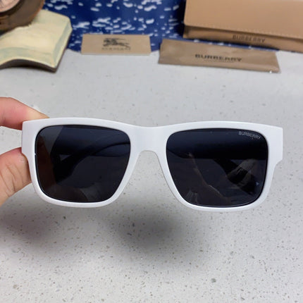 BURBERRY 26S RECTANGLE FRAME IN ACETATE 500450
