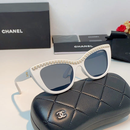 CHANEL 26S BUTTERFLY FRAME IN ACETATE 502972