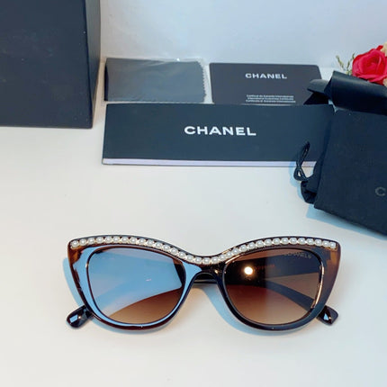 CHANEL 26S BUTTERFLY FRAME IN ACETATE 502963
