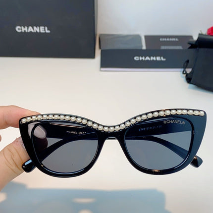 CHANEL 26S BUTTERFLY FRAME IN ACETATE 502964