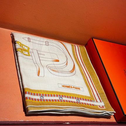 HERMES 26S SCARF 140 IN SILK AND CASHMERE 492440
