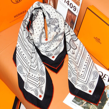 HERMES 26S SCARF 135 IN SILK AND CASHMERE 498485