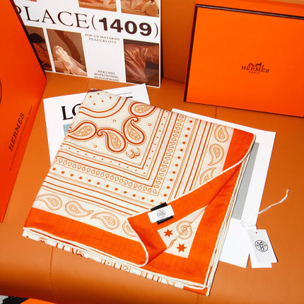 HERMES 26S SCARF 135 IN SILK AND CASHMERE 498486