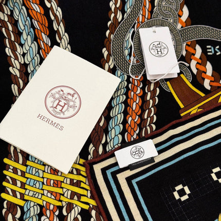 HERMES 26S SCARF 135 IN SILK AND CASHMERE 498492