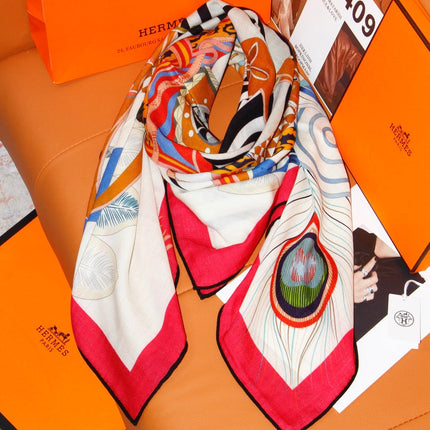 HERMES 26S SCARF 140 IN SILK AND CASHMERE 498507