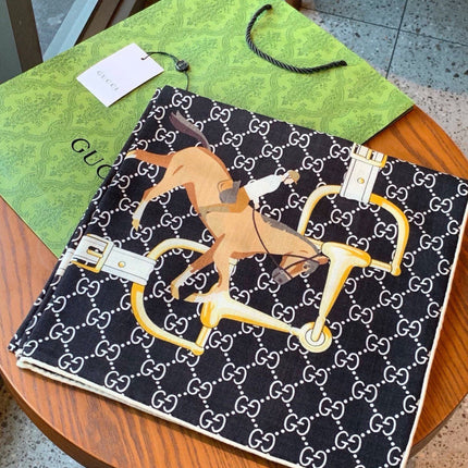 GUCCI 26S SCARF 135 IN CASHMERE AND SILK 504597