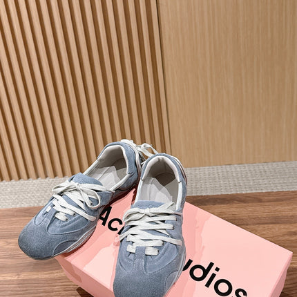 DIOR 26S LOW TOP SNEAKERS IN GREY SUEDE