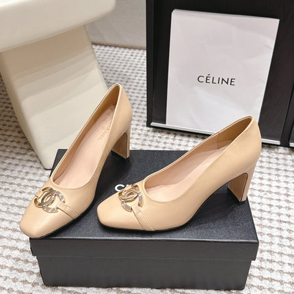 CHANEL 26S HIGH HEELS 95 MM IN BEIGE CALFSKIN WITH GOLD-TONE CC LOGO