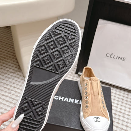 CHANEL 26S SNEAKERS IN BEIGE CANVAS
