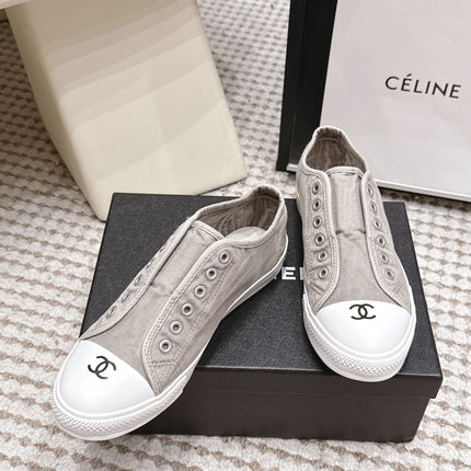 CHANEL 26S SNEAKERS IN LIGHT GREY CANVAS