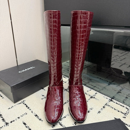 CHANEL 26S TALL BOOTS IN BURGUNDY CALFSKIN CROCODILE EMBOSSED