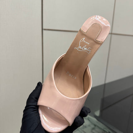 CHRISTIAN LOUBOUTIN 26S OPEN-TOE HIGH HEEL SANDALS 105 MM IN NUDE GLOSSY CALFSKIN