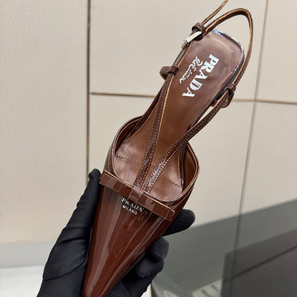 PRADA 26S POINTED TOE SLINGBACK KITTEN HEELS IN BROWN PATENT CALFSKIN WITH BOW