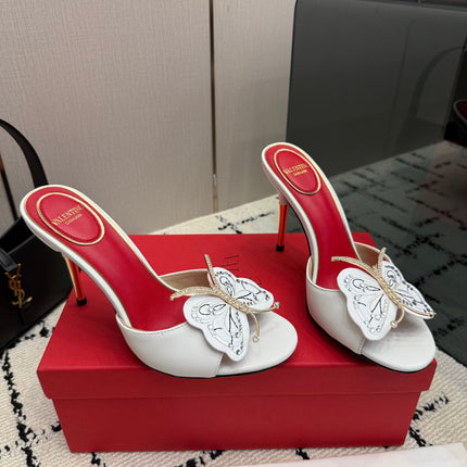 VALENTINO 26S BUTTERFLY HEEL SANDALS IN WHITE CALFSKIN